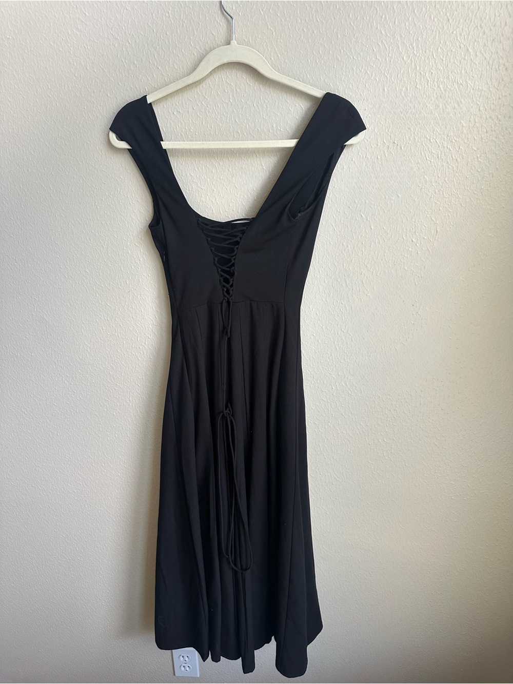 GUIZIO LEILA DRESS - Picture 2 of 8